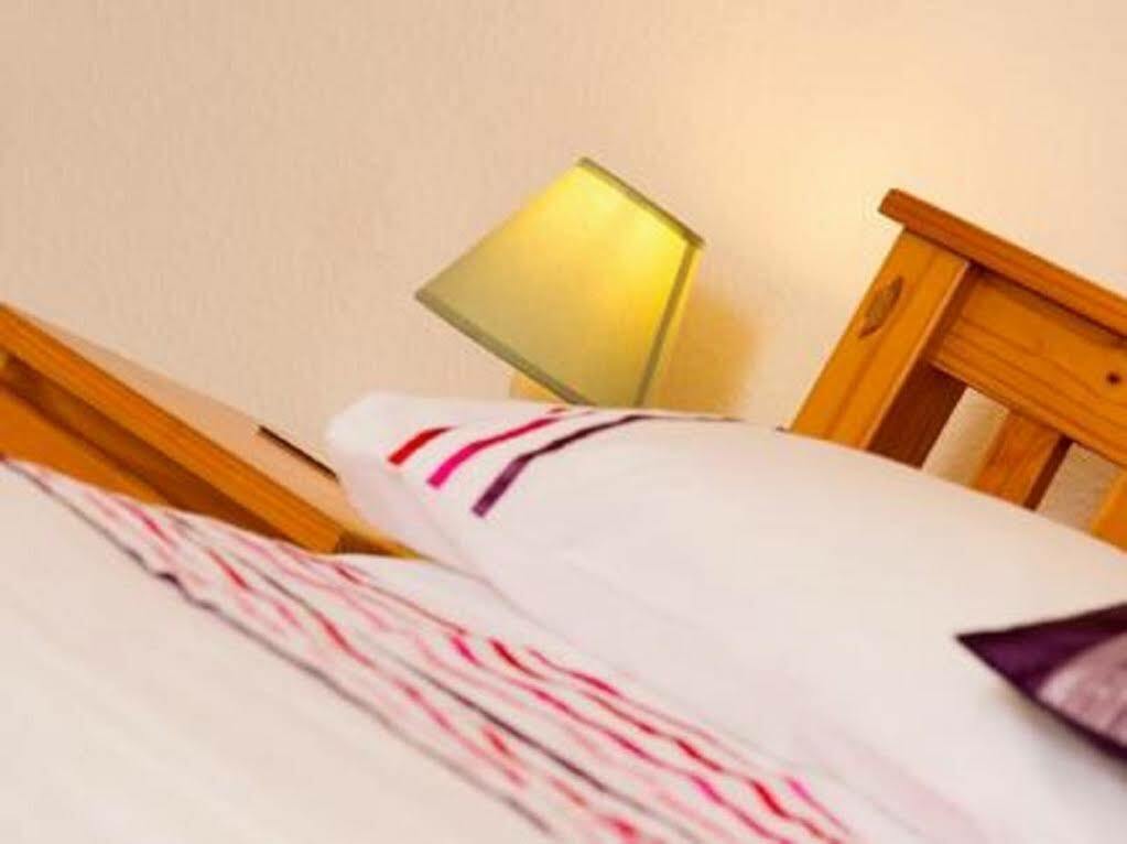 Sandy Bay Guest House Bournemouth Esterno foto